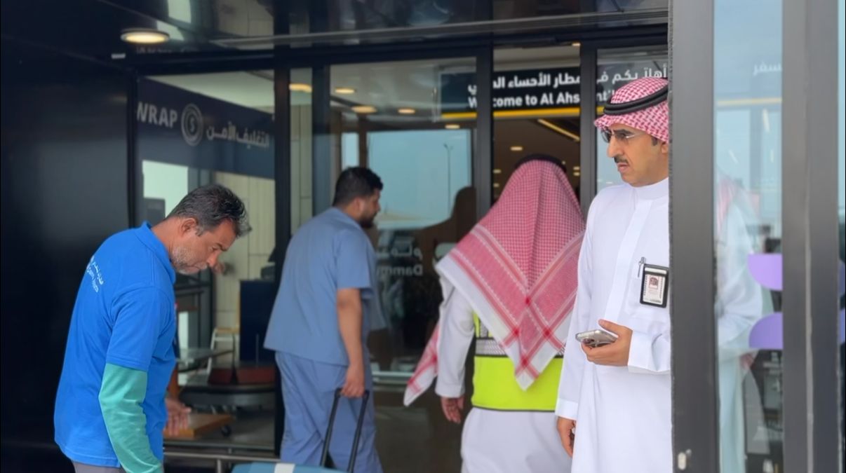 مطار الأحساء يستقبل أطفال “مركز الشرق الأوسط١” لتعزيز دمج ذوي الإعاقة..صور