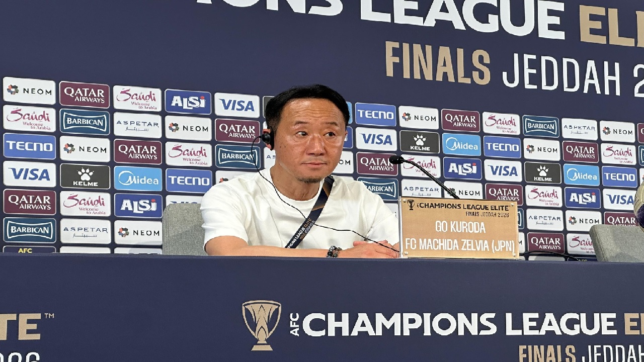 مدرب ماتشيدا: فخورون بالتأهل وسنلعب باسم الكرة اليابانية