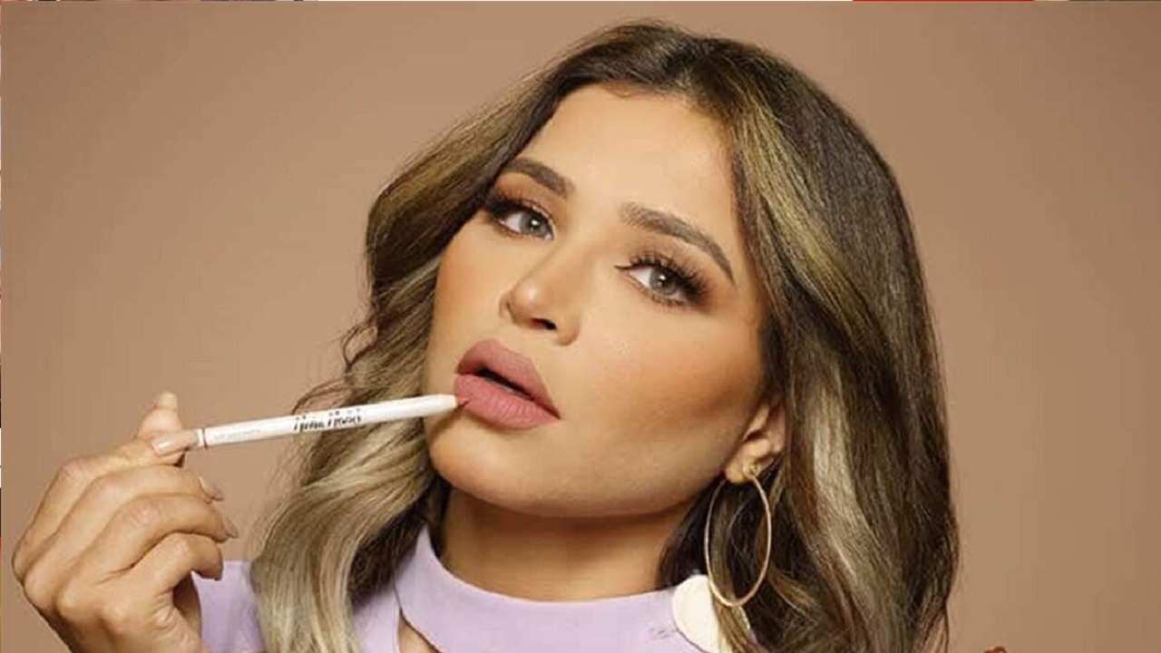 نهى نبيل تظهر بقصة الأسد في أحدث ظهور.. فيديو