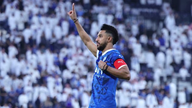 تفاصيل عرض الهلال لتجديد عقد سالم الدوسري