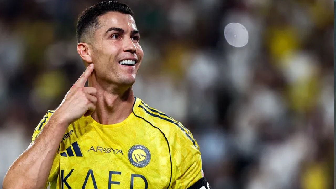 العنزي: رونالدو سيقود الفريق اليوم أمام النجمة.. فيديو