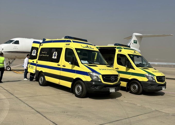 إخلاء طبي لمواطنين من القاهرة إلى المملكة لاستكمال علاجهما