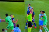 بطاقة حمراء تدفع حارسًا للاعتداء على لاعب في الدوري الإسباني.. فيديو