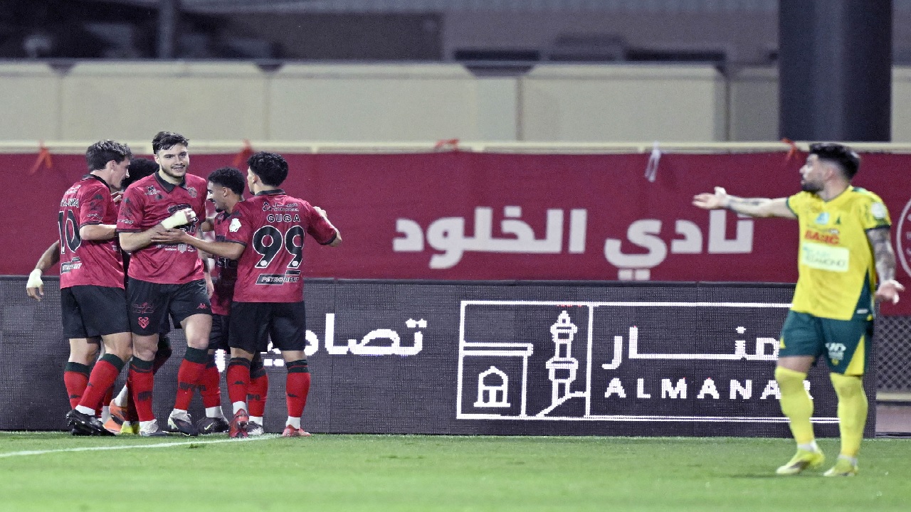 التعادل يحسم مواجهة الخلود والخليج