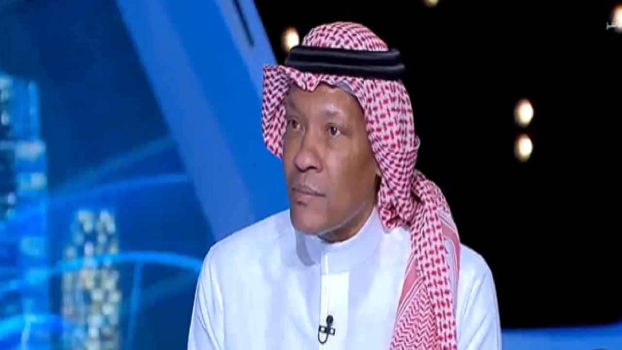 الدعيع: بنزيما مشكلة فنية على الهلال وليوناردو أفضل منه.. فيديو