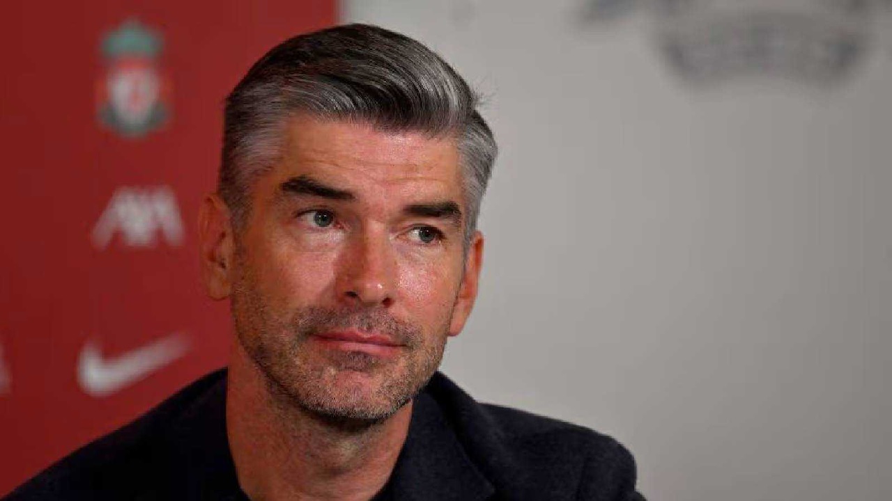 خلاف بين الهلال وريتشارد هيوز يهدد إتمام التعاقد