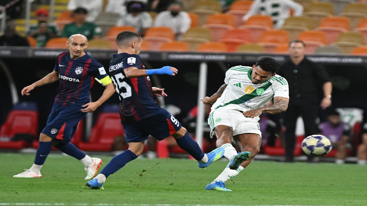 جالينو يعلق على بكاء زوجته بعد هدفه: أنا أحبك كثيرًا