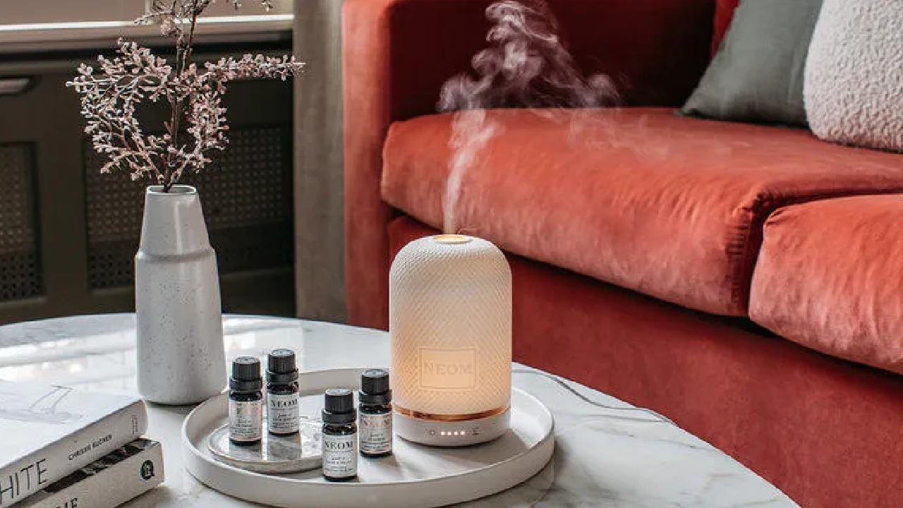 مستشار بيئي : استخدام البخور والفوّاحات يجب ألا يتجاوز الساعة .. فيديو