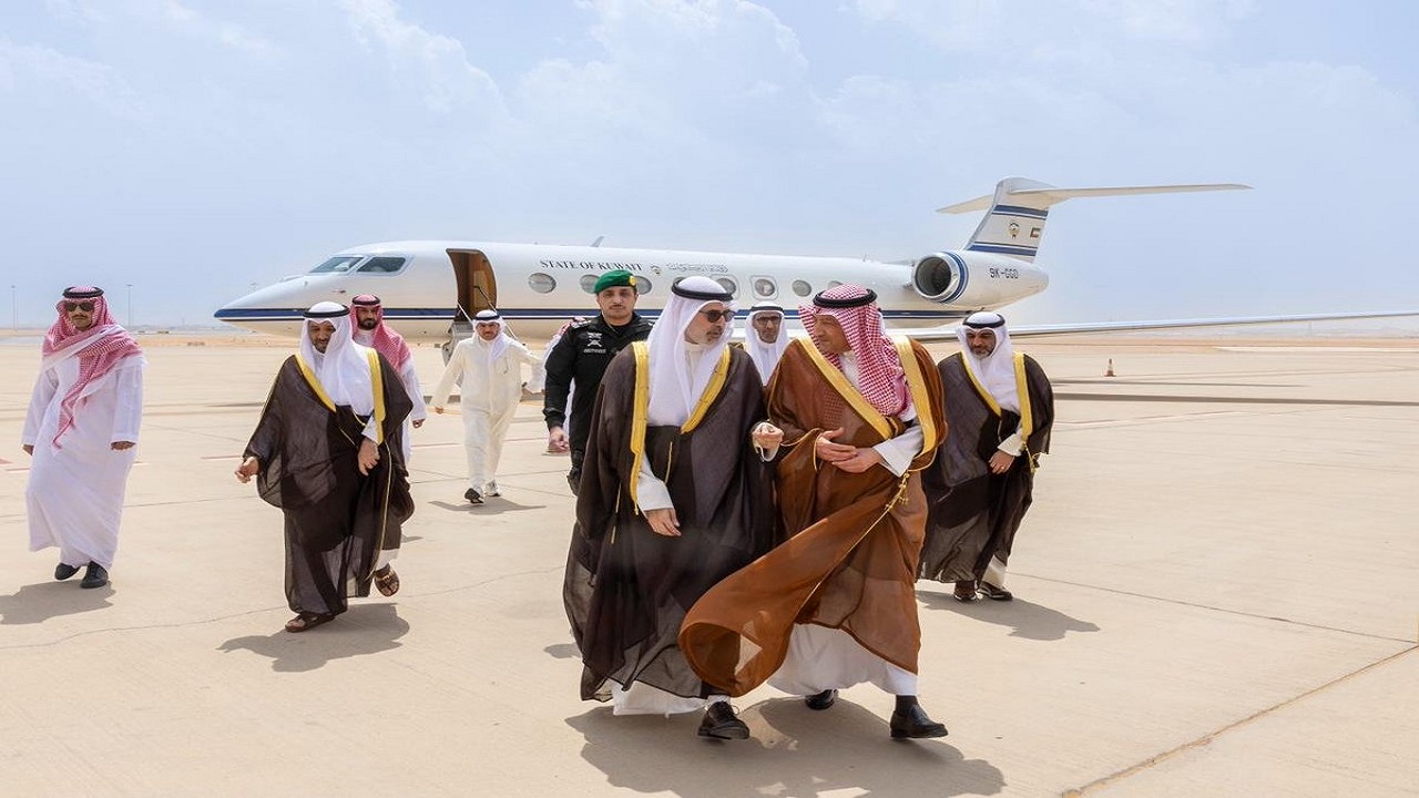 وزير خارجية الكويت يصل إلى الرياض في زيارة رسمية