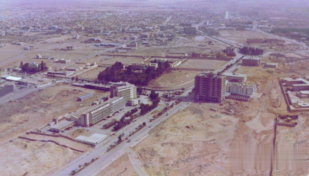 صورة جوية لوزارة المالية بالرياض قديما