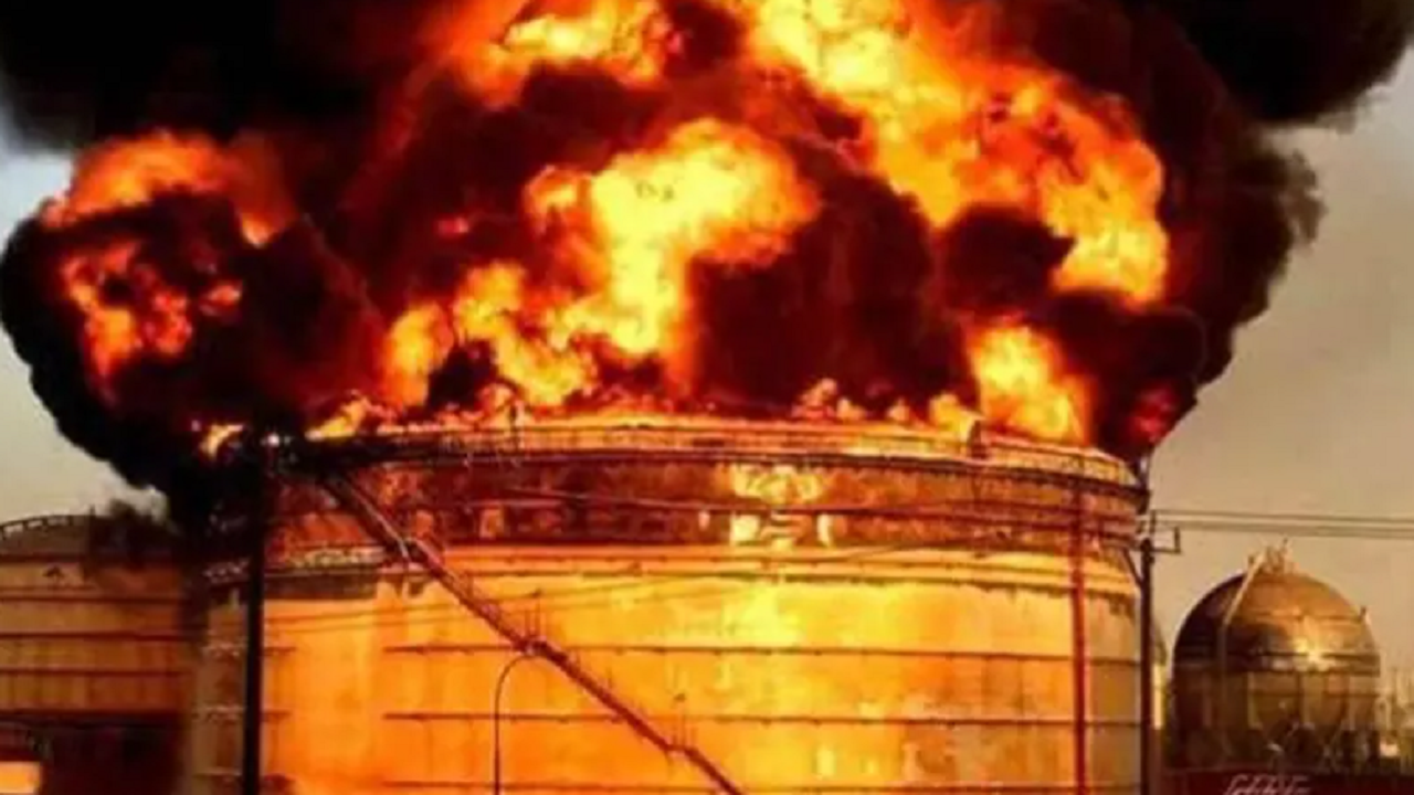 انفجارات مع اشتعال النيران في مصفاة نفط بأستراليا