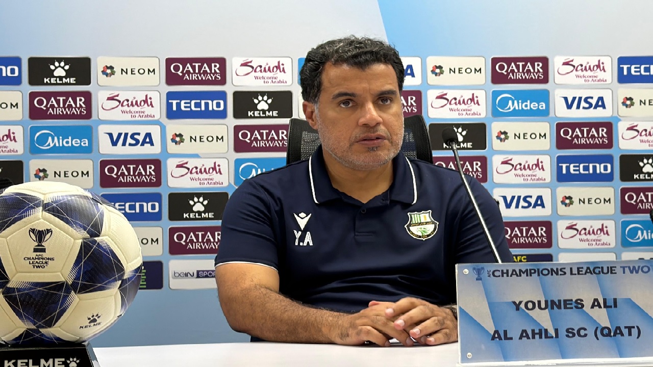 مدرب الأهلي القطري: الفوارق البدنية حسمت المواجهة ومبروك للنصر