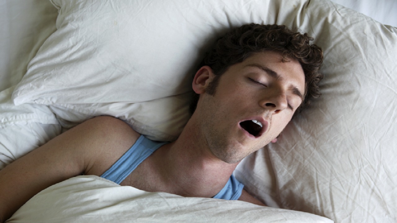 باحثون أمريكيون يطورون علاجًا لاضطراب النوم المسبّب للشخير المزعج
