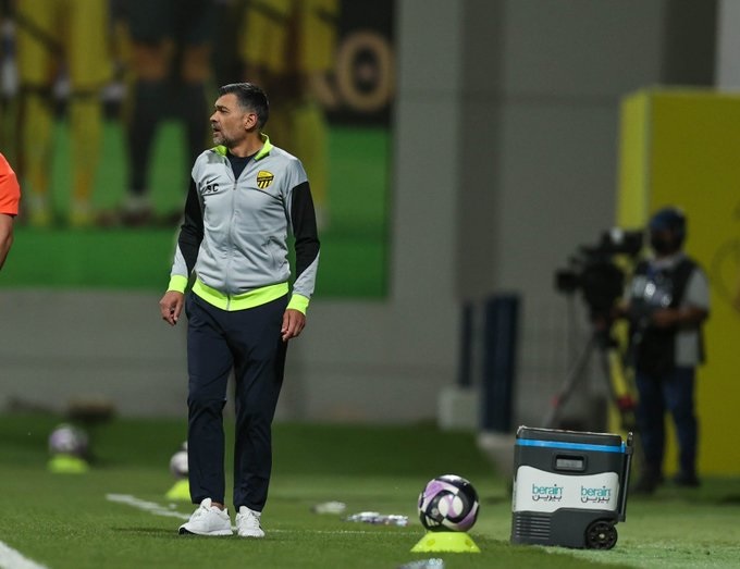 كونسيساو: حققنا فوزا مهما وطموحنا الآن الخامس المؤهل آسيويا