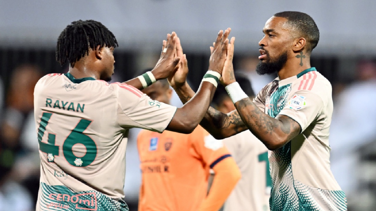 الشنيف: إذا ثبت ادعاء لاعبي الأهلي على أقوال الحكم الرابع فيجب شطبه من التحكيم نهائيًا.. فيديو