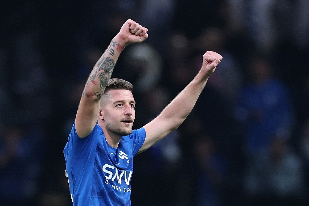 مدرب صربيا عن سافيتش: قلب الفريق النابض.. فيديو