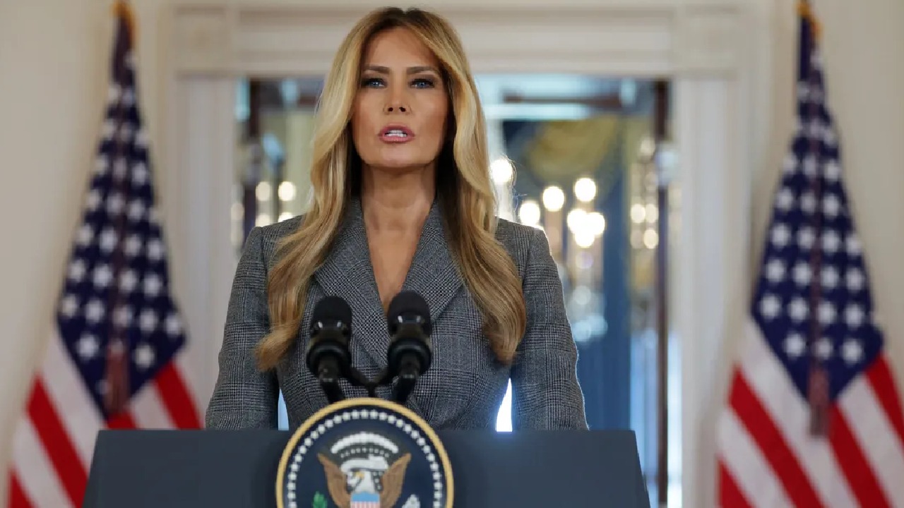 ميلانيا ترامب تنفي مزاعم ارتباطها بـ جيفري إبستين.. فيديو