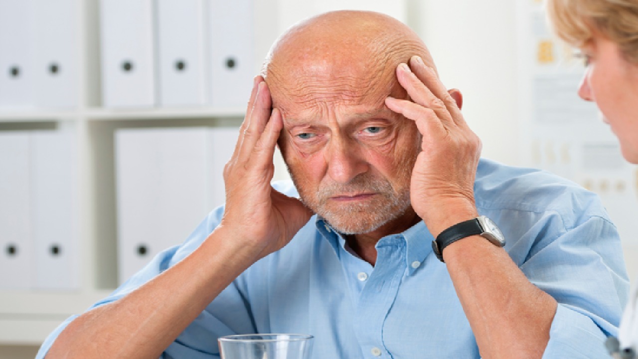 علماء أمريكيون يكتشفون آلية تمنع تكوّن الألياف المرتبطة بـألزهايمر