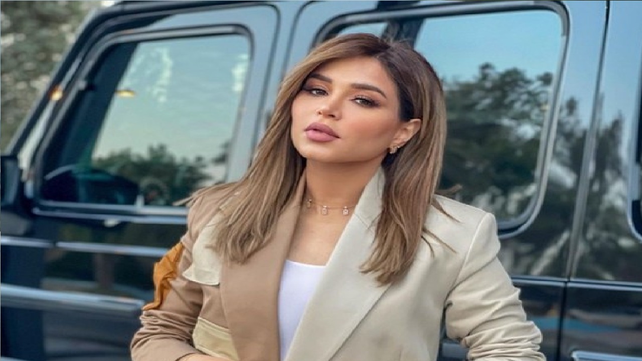 نهى نبيل تعلن انفصالها عن زوجها بعد 17 عامًا من الزواج