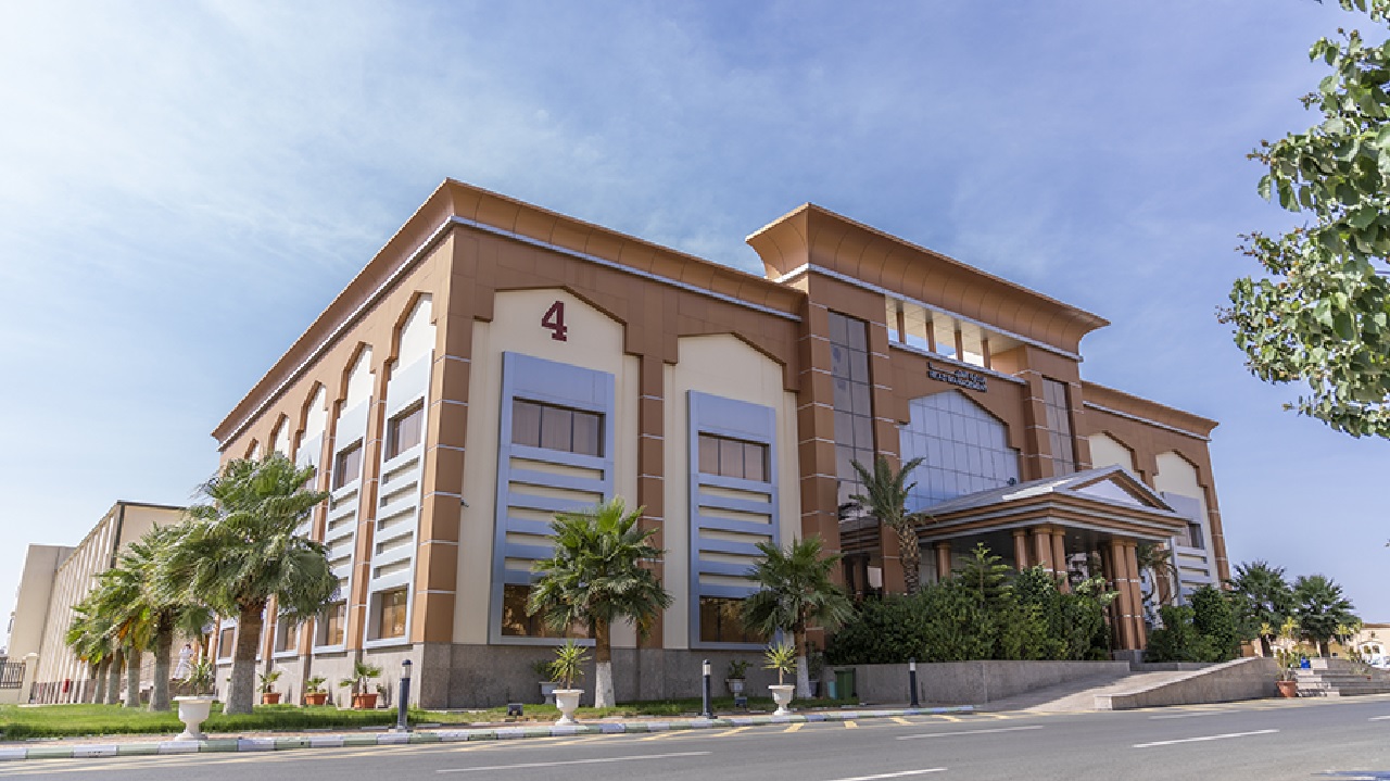 جامعة الطائف تعلق الدراسة الحضورية غدا الخميس بالحوية