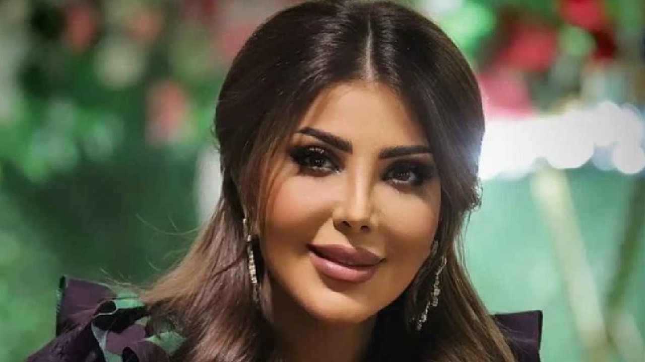 إلهام الفضالة: أنا أكبر من شهاب بـ4 سنوات ونص.. فيديو