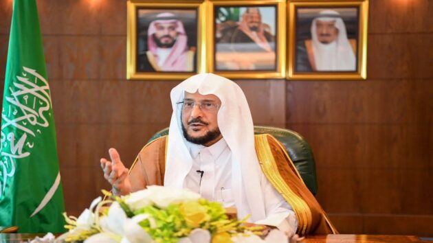 ‏وزير الشؤون الإسلامية: لا أثق بالجمعيات لأنهم يأخذون أموال الناس بالباطل ويستغلون العاطفة الدينية