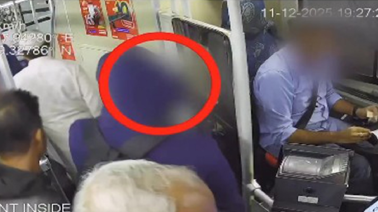 أمن الفروانية يطيح بتشكيل عصابي لسرقة ركاب الحافلات بالكويت.. فيديو