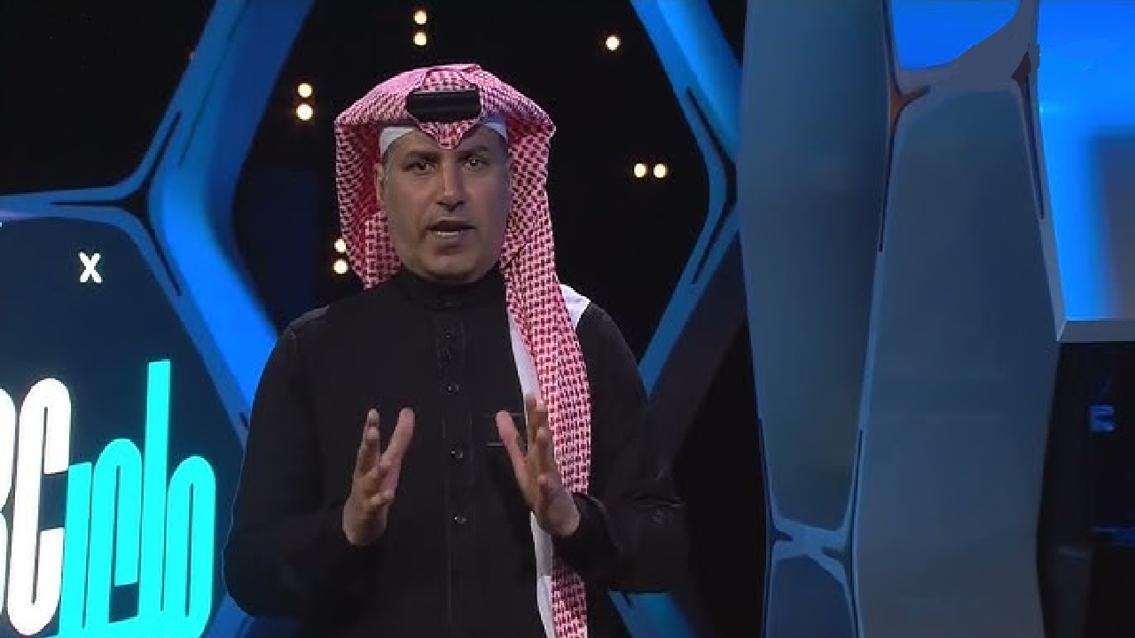 القحطاني يحسم الجدل التحكيمي بمواجهة الخليج والهلال.. فيديو