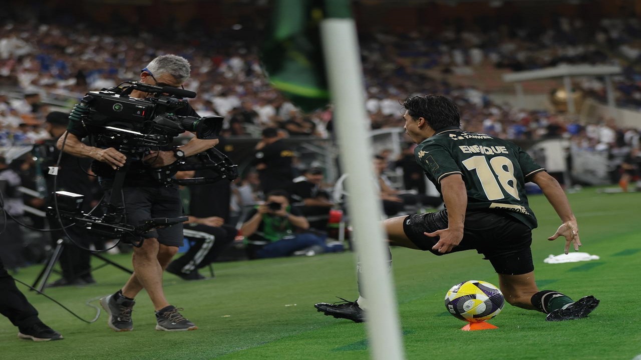 مباراة الهلال والخلود في نهائي كأس الملك لحظة بلحظة