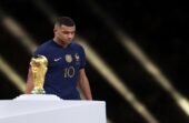 مبابي: كنت محطمًا في 2022 ويظن الناس أنني لا أبكي