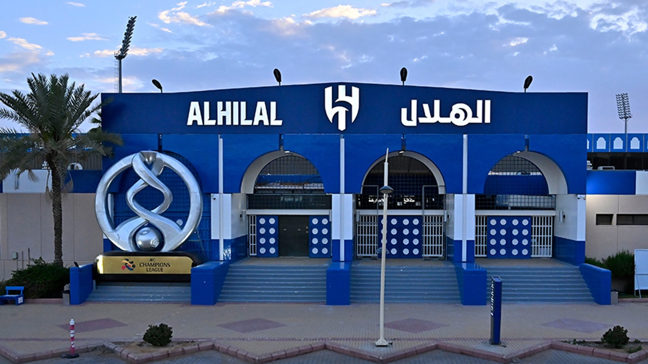 الهلال يتصدر ترتيب الأندية وفق معايير برنامج الاستقطاب