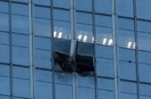 الصين تفرض قيودًا على الطيران بعد حادث اصطدام بناطحة سحاب
