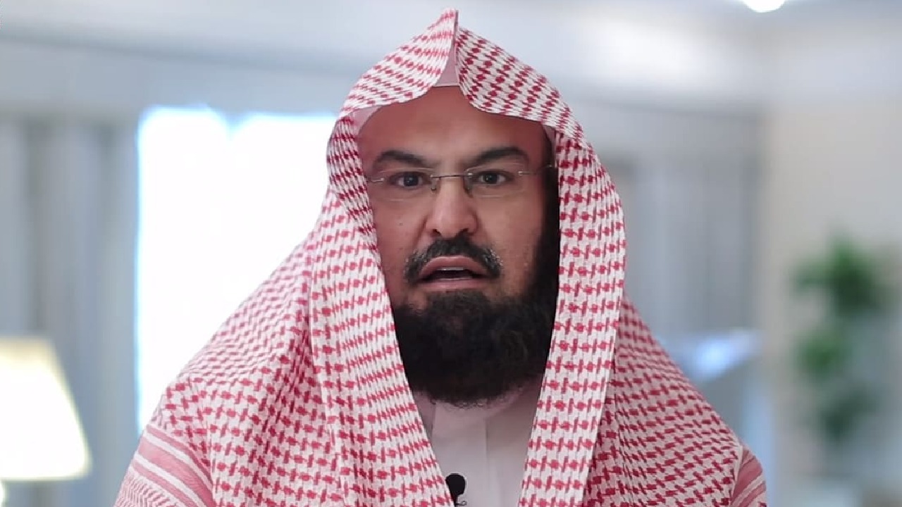 السديس: غسل الكعبة المشرفة يجسد عناية المملكة المستمرة ببيت الله الحرام