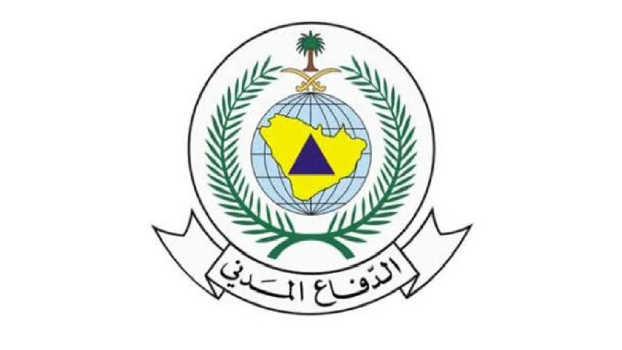 الدفاع المدني يخمد حريقًا في محل تجاري ببيشة
