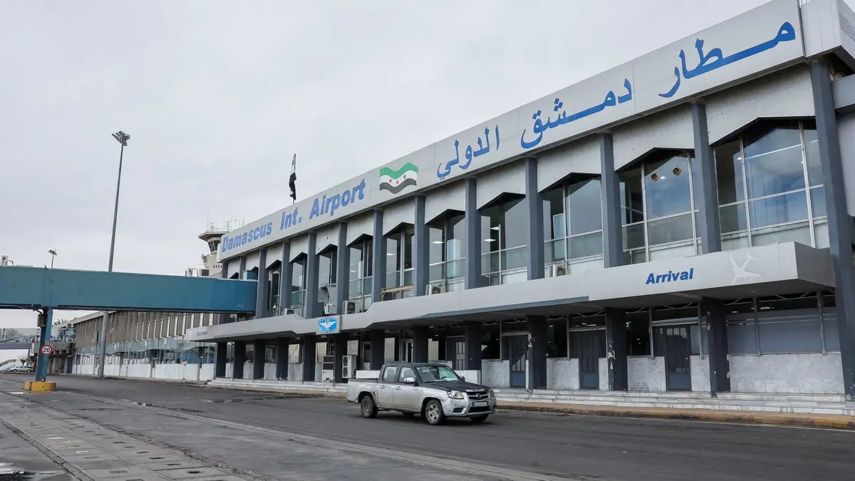 تمديد إغلاق الممرات الجوية الجنوبية في مطار دمشق الدولي