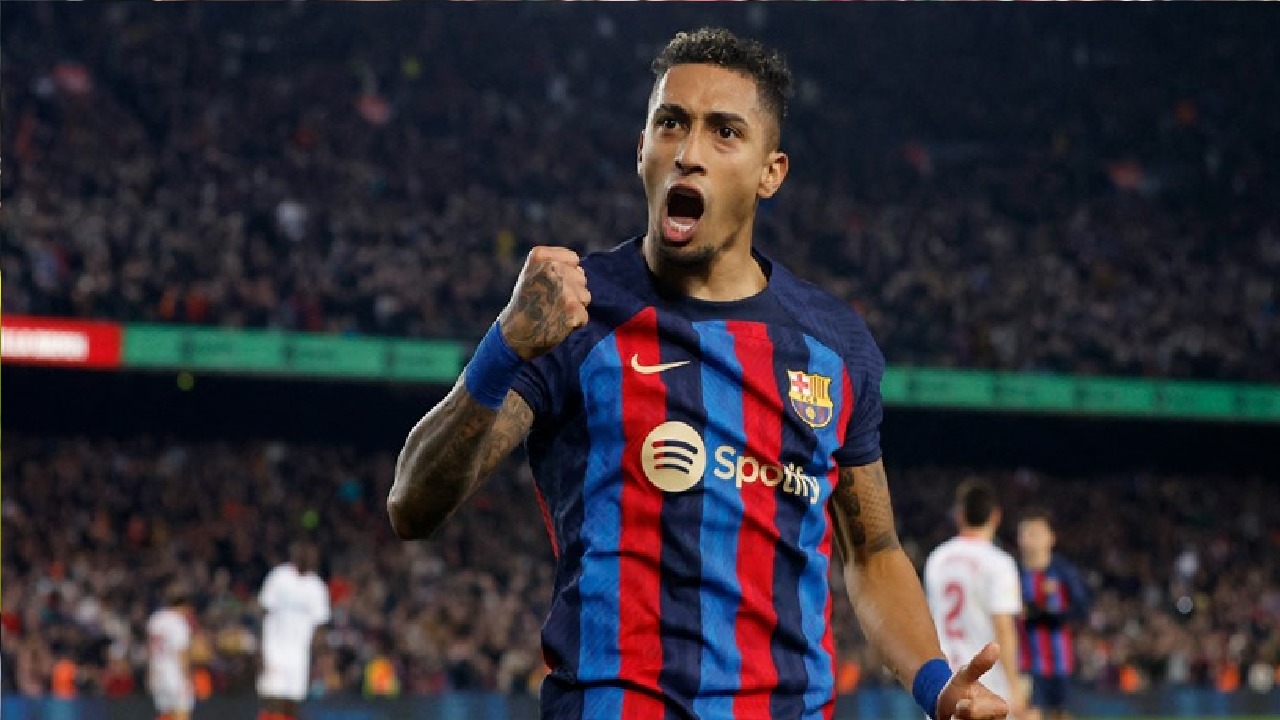 النصر يقدم عرضاً ضخماً لضم جناح برشلونة