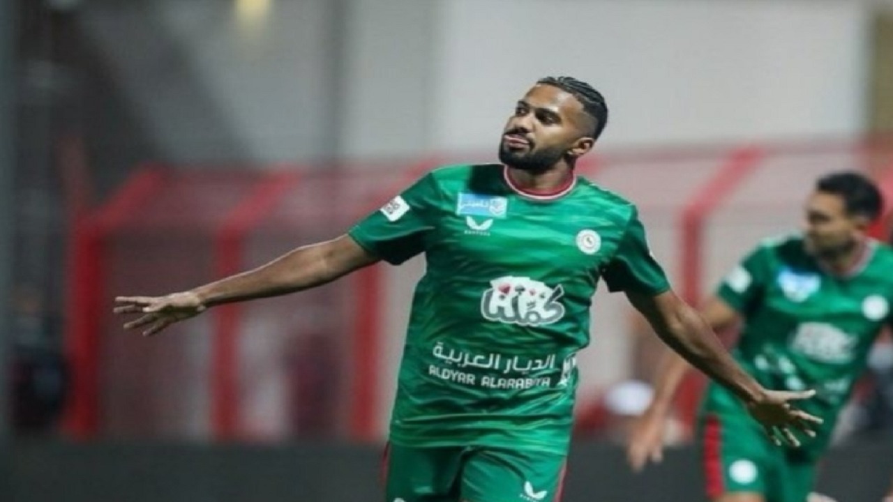 خالد الغنام: شعور جميل أن أكون اللاعب المحلي الأكثر تسجيلًا في الدوري