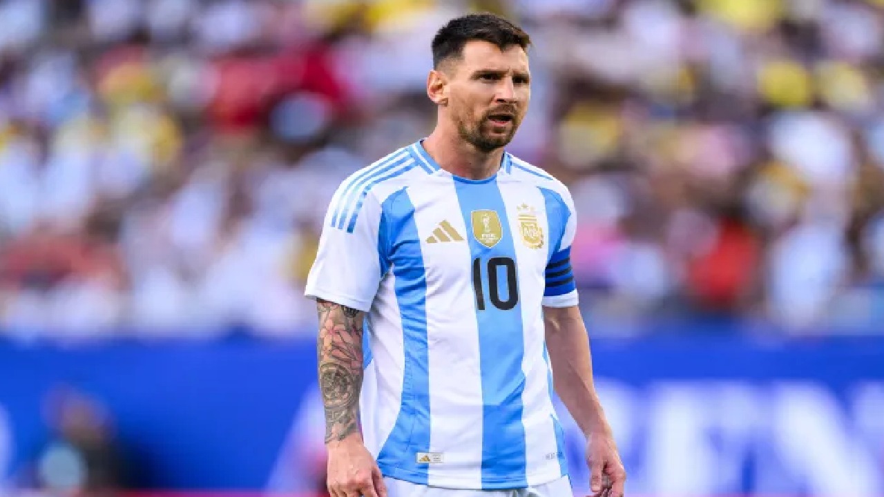 فيليكس دياز: ميسي جاهز للعب ومنتخب الأرجنتين ليس مثل منتخب 2022.. فيديو