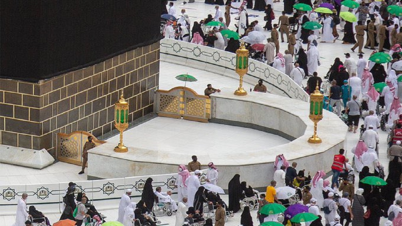 شؤون الحرمين تعلن مواعيد دخول حِجر إسماعيل للرجال والنساء