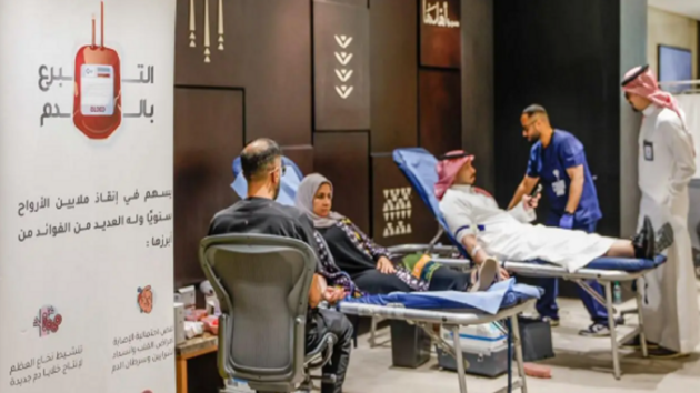 الخدمات الطبية تواصل حملتها السنوية للتبرع بالدم تزامنًا مع اليوم العالمي