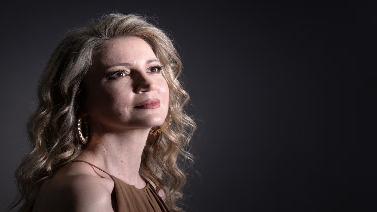 وفاة نجل الفنانة نورا رحال
