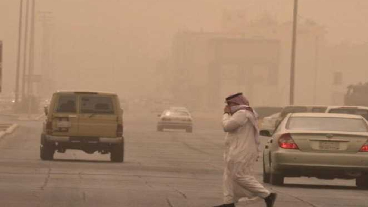 الأرصاد: نشاط رياح مثيرة للغبار على الطريق الساحلي ابتداءً من يوم غد..فيديو
