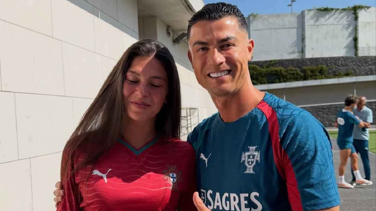 لقاء مؤثر يجمع رونالدو بصانعة المحتوى سيلين ديبت.. فيديو