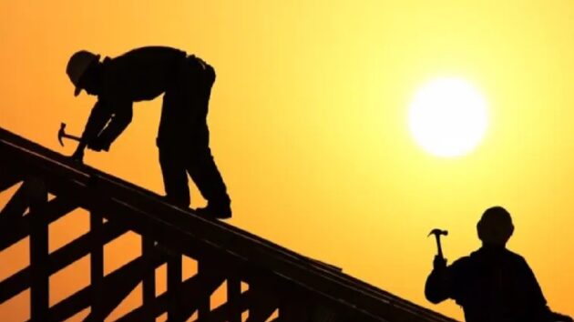 بدء تطبيق قرار حظر العمل تحت أشعة الشمس اعتبارًا من اليوم