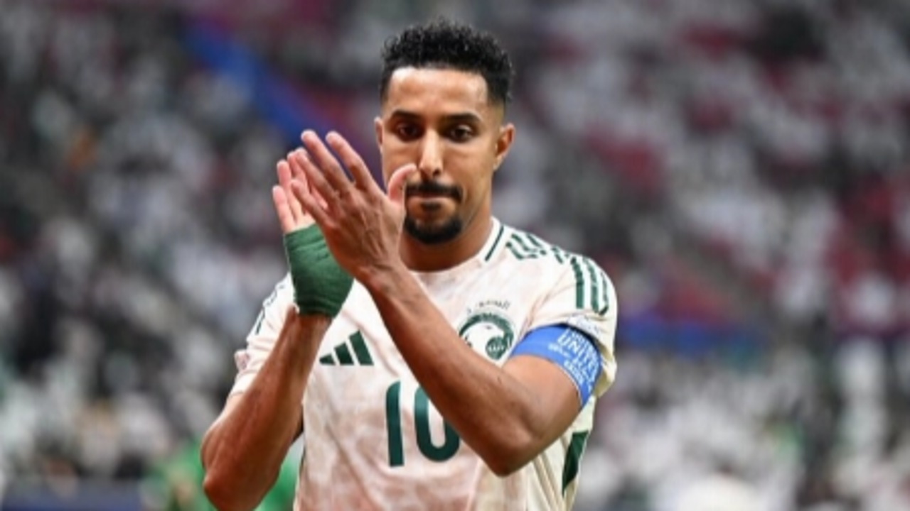 الدوسري يصطدم بميندي للمرة الثامنة