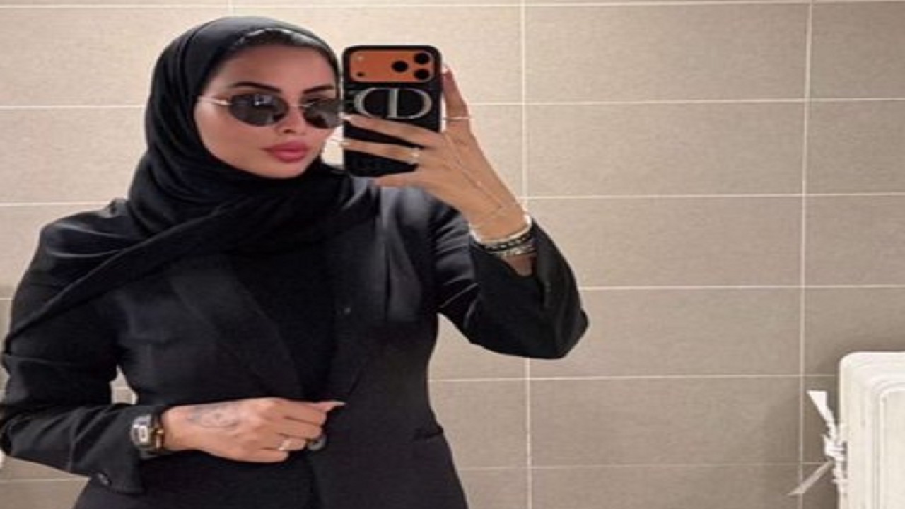 سارة السهلي في أحدث إطلالة تحصد الإعجاب