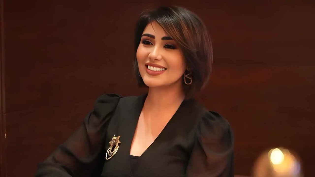 هنادي الكندري تحتفل بتخرج ابنها عبداللطيف.. صور