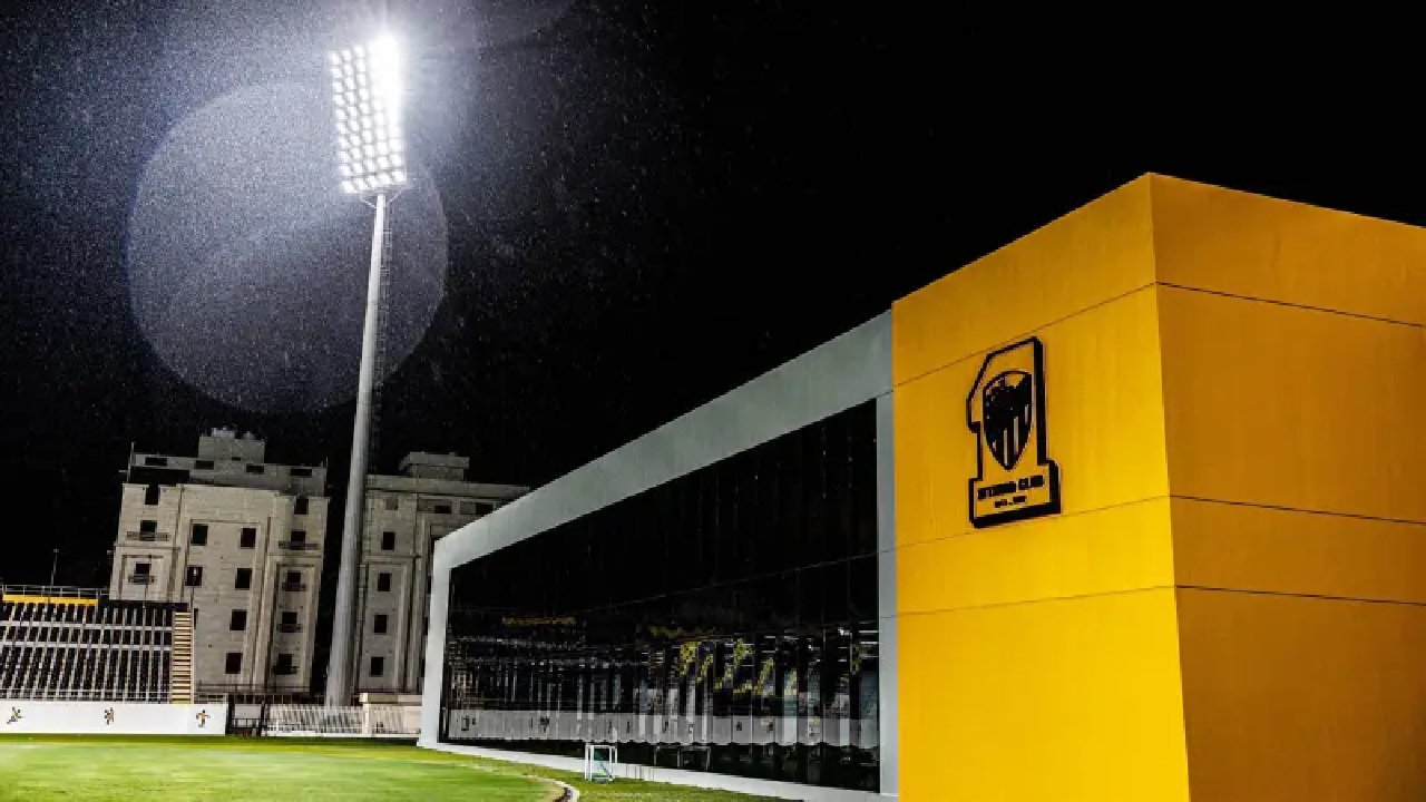 إيقاف مشروع مقر الاتحاد الجديد لحين حسم ملف الاستحواذ