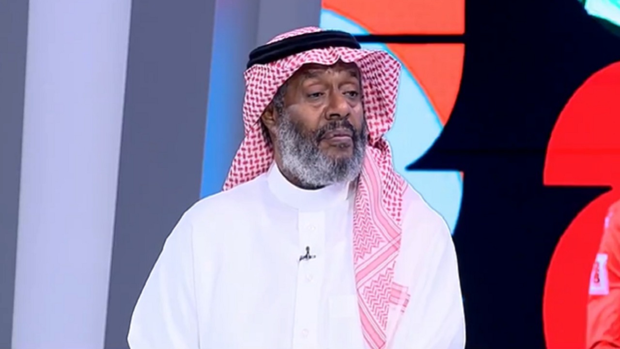 يوسف خميس: دونيس قضى على آمال المنتخب في الظهور بشكل منظم أمام إسبانيا.. فيديو