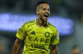 اجتماع يقترب عبدالرحمن غريب من الاتحاد